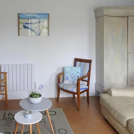 Holiday home Holiday In Sur Mer Near Sea *
